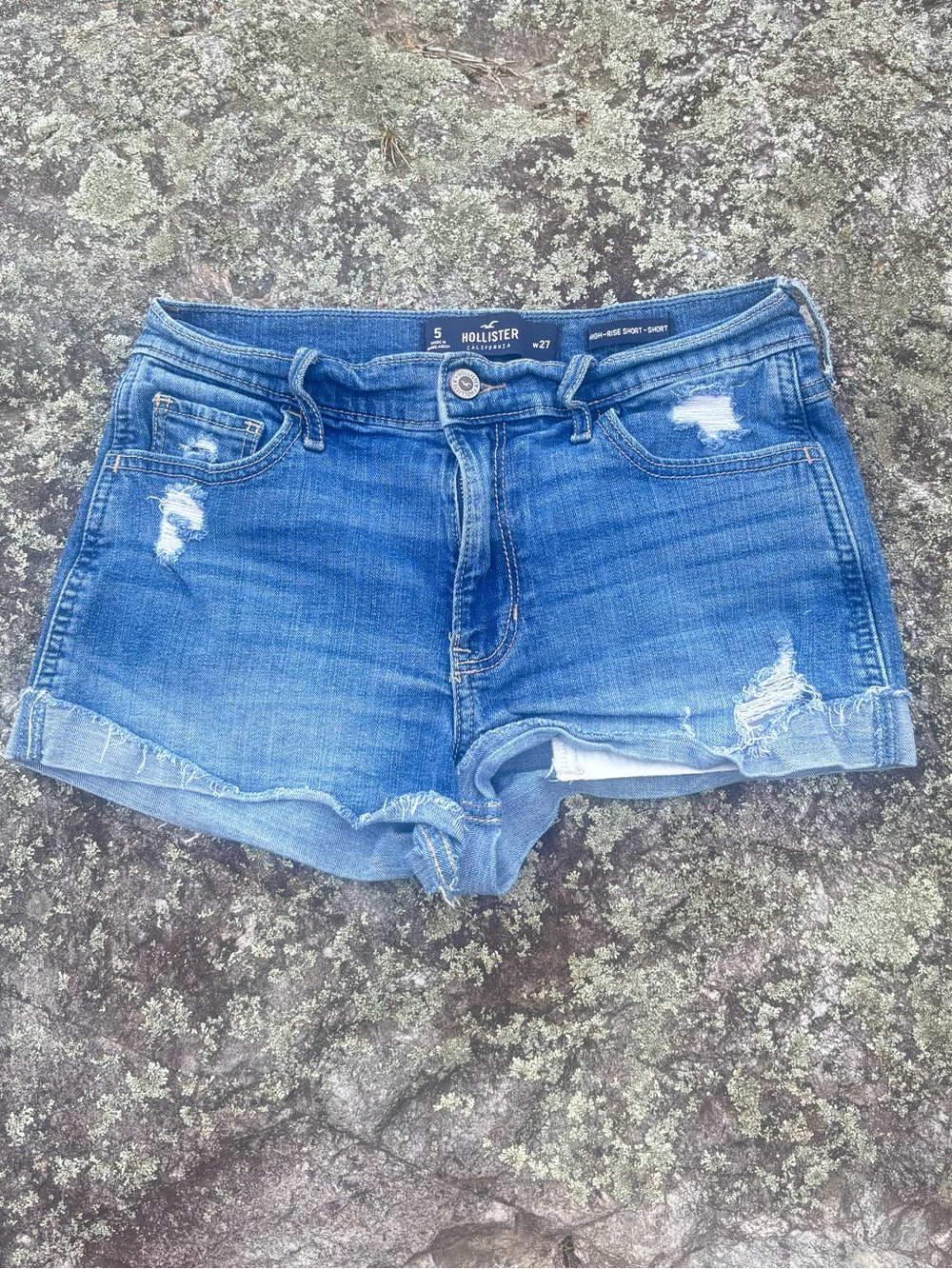 Hollister Women's Blue Distressed Rolled-Hem Denim Shorts